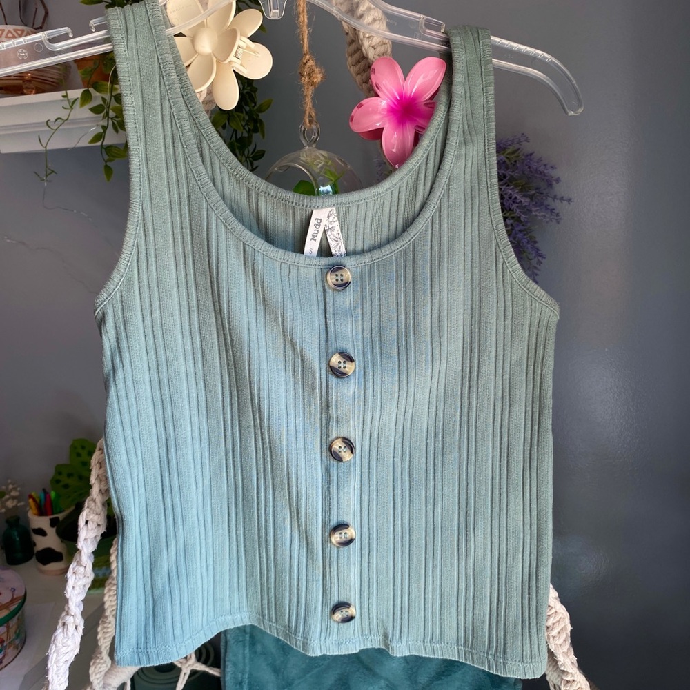 Mudd Ribbed Button-Front Tank Top - Soft Green